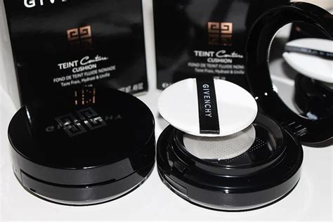 Givenchy Teint Couture Cushion Foundation Review & Swatches .